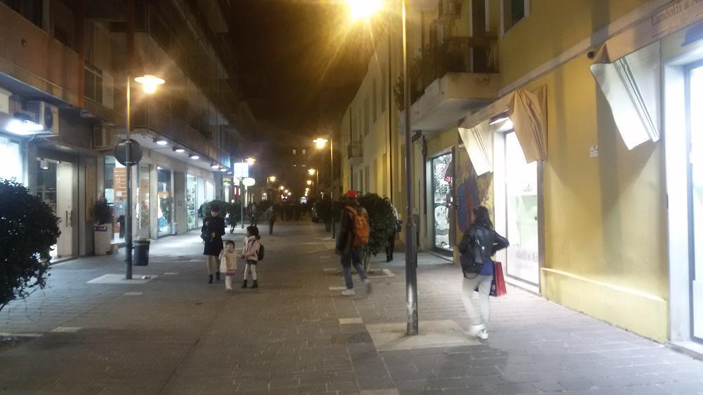 Suites Rome Pescara Exterior photo